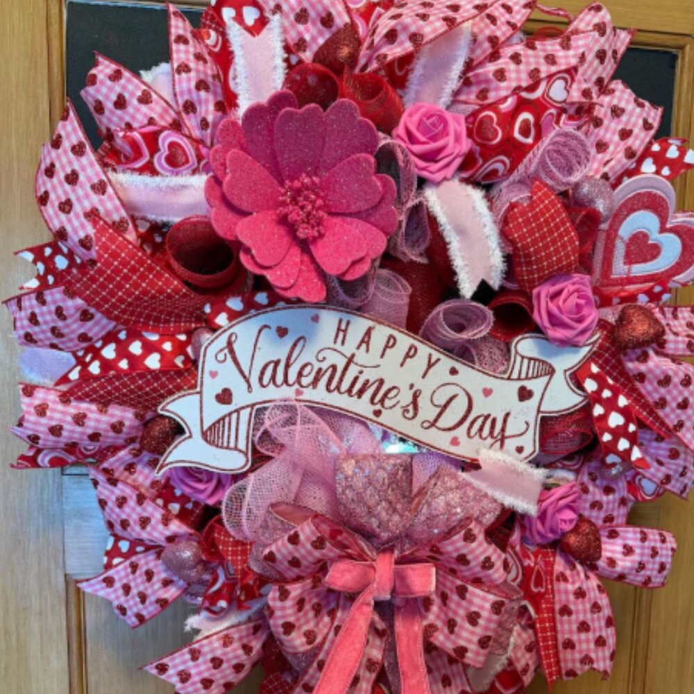 Adorable Valentine's Day Wreath
